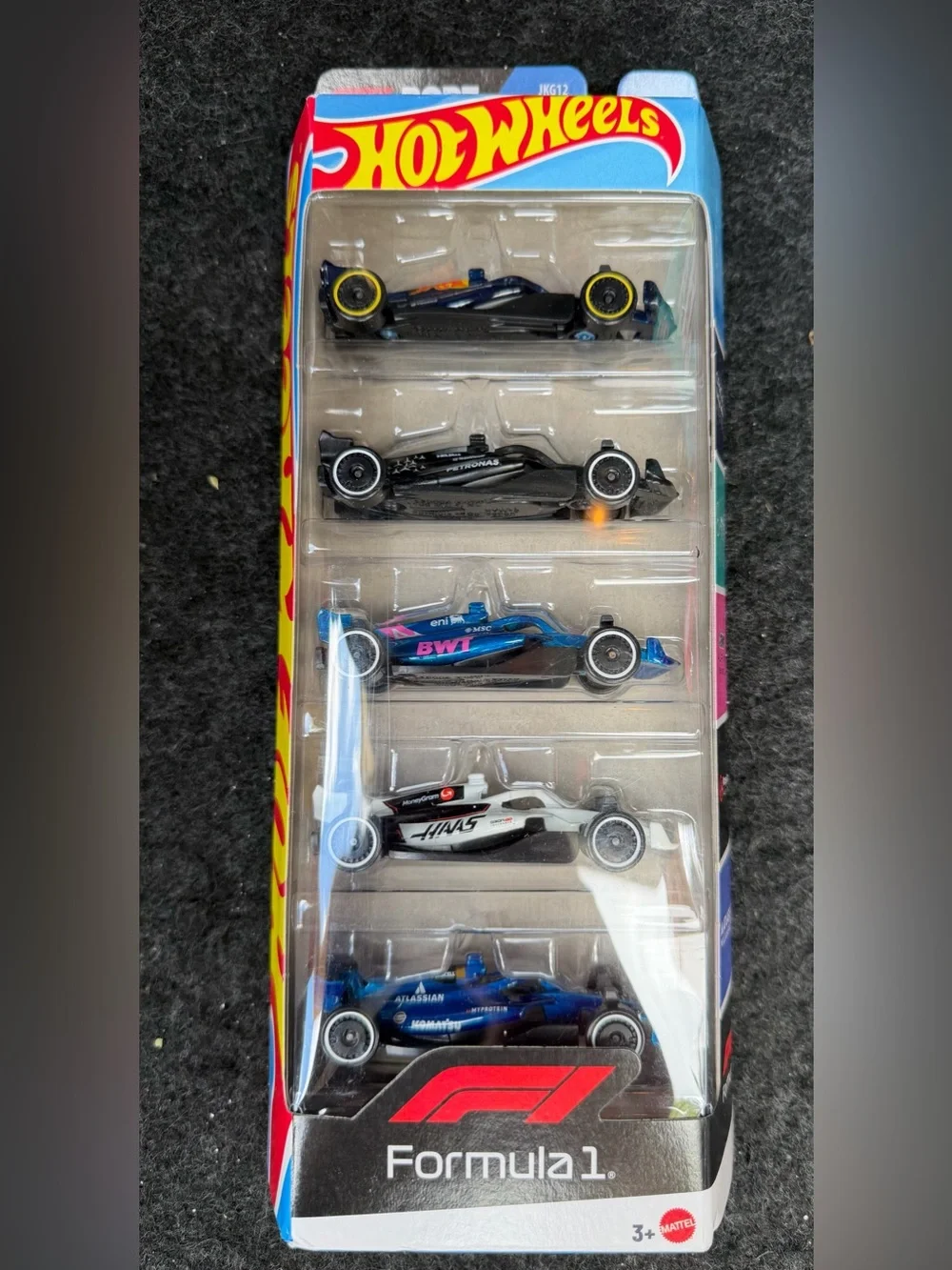 Hot Wheels Formula 1 Die-Cast Cars, Bundle of F12025 Teams 5 Packs